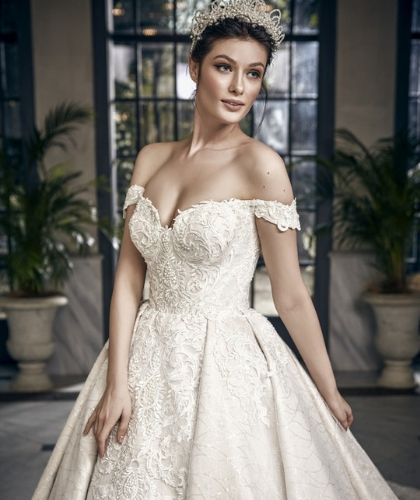 Best Buy Sell Wedding Dress of all time Check it out now 