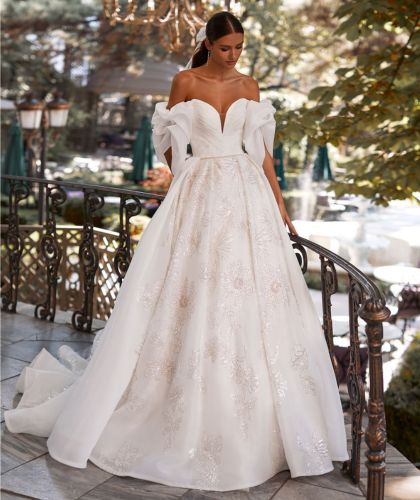 Katy corso wedding dress on sale price